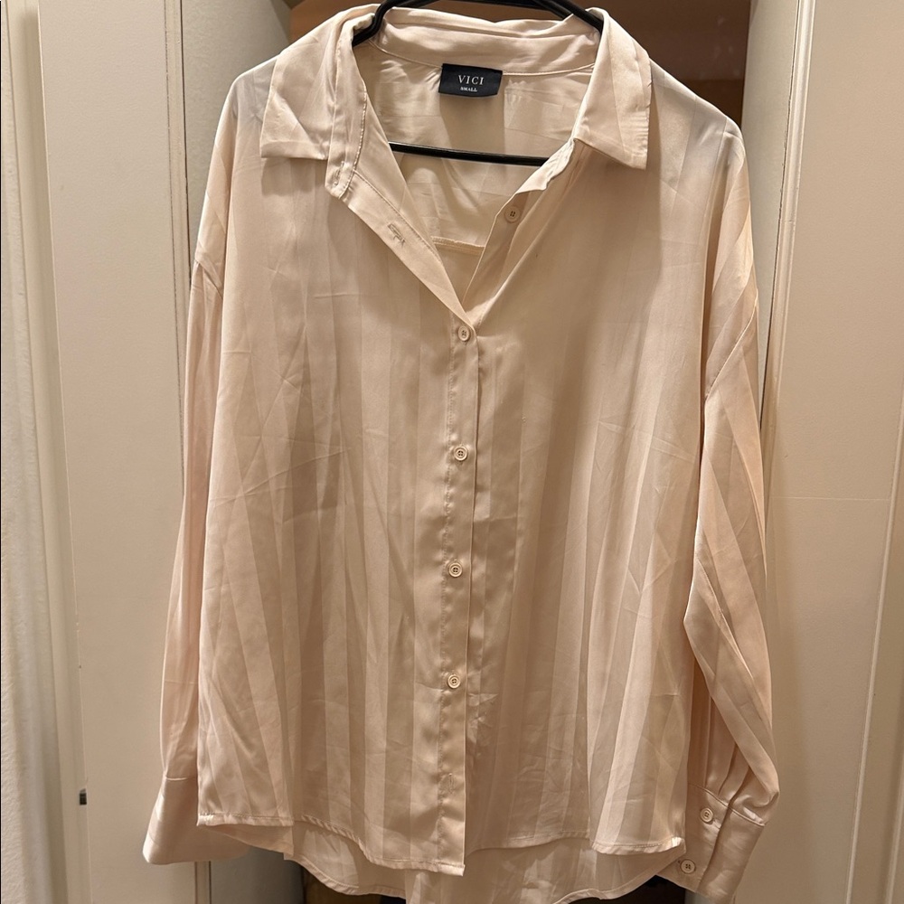 Vici Light Beige Women’s Shirt